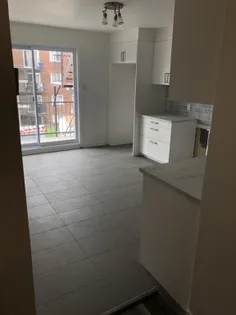 4 rooms apartment of 78 m² in Laval (administrative region)