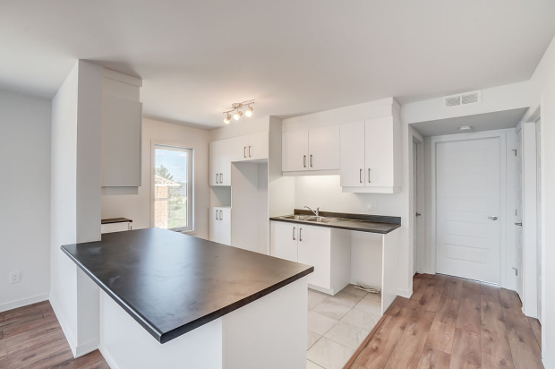 2 Bedrooms With Private Terrace
