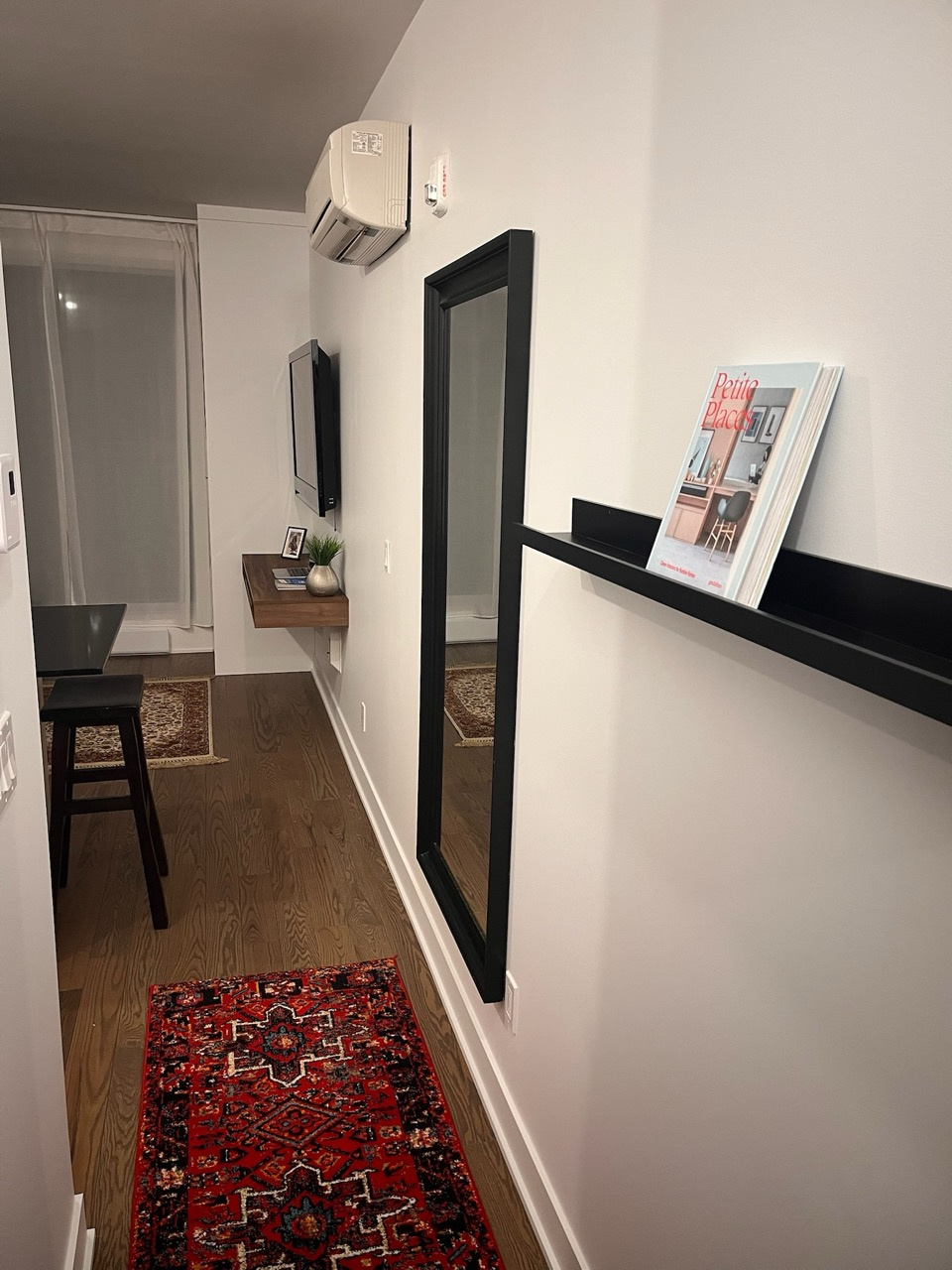 Condo Neuf Meublé