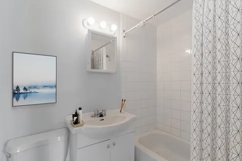 1 room apartment of 60 m² in Montreal