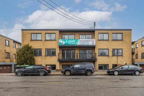 1 room apartment of 63 m² in Montreal