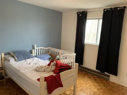 5 rooms apartment of 125m² in Laval (administrative region)