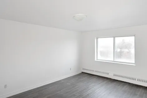 1 room apartment of 60 m² in Montreal
