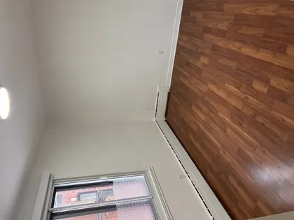 1 room apartment of 66 m² in Montreal