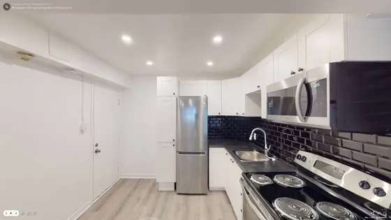 1 room apartment of 64m² in Montreal
