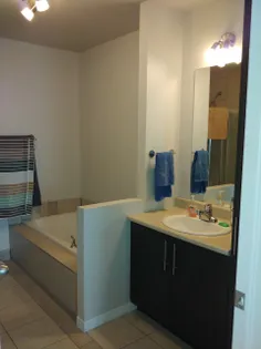 5 rooms apartment of 122 m² in Sherbrooke