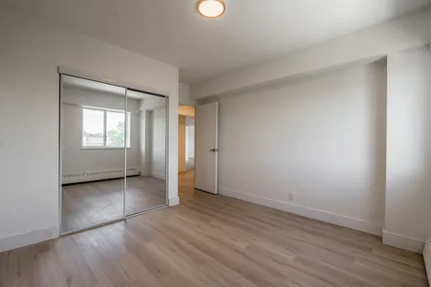 1 room apartment of 66 m² in Montreal