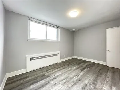 1 room apartment of 63m² in Montreal