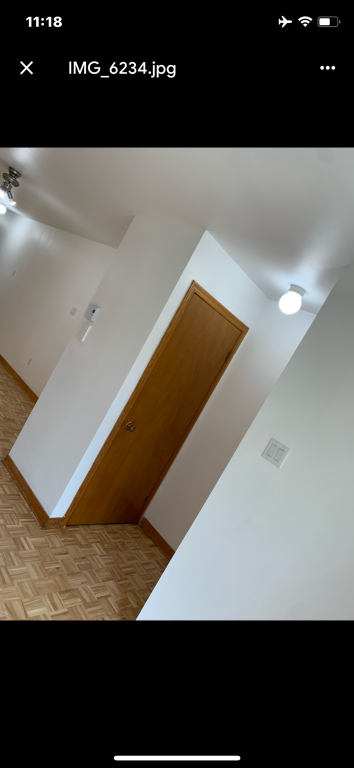 3 1/2 Chambre Fermée