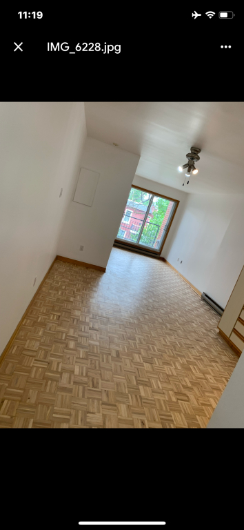 3 1/2 Chambre Fermée