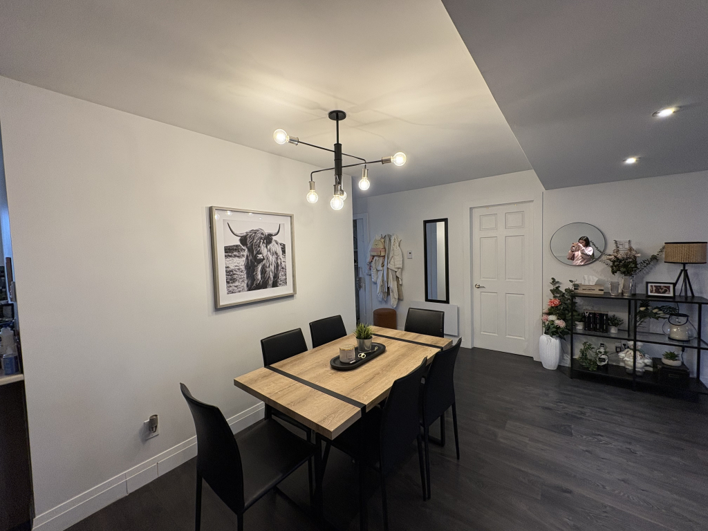 Haut De Maison Avec Cour Privée
