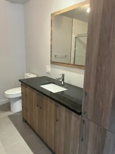 5 rooms apartment of 168 m² in Sherbrooke