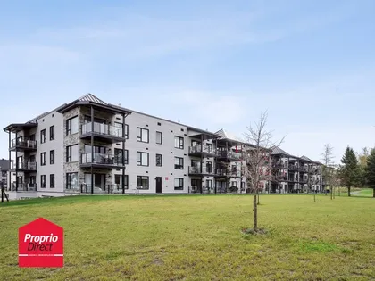 6 rooms apartment of 105 m² in Bromont