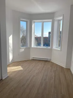 5 rooms apartment of 82 m² in Montreal
