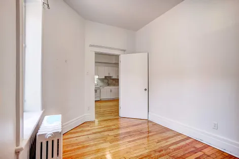 4 rooms apartment of 72 m² in Montreal