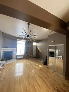 4 rooms apartment of 93m² in Montreal