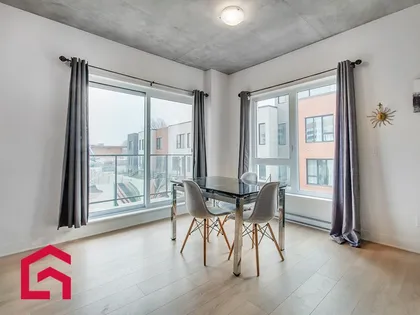 6 rooms apartment of 84m² in Montreal