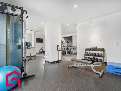 6 rooms apartment of 84m² in Montreal