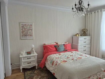 5 rooms apartment of 85 m² in Montreal