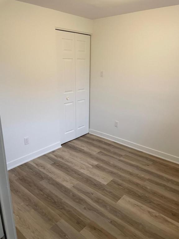 3 ½ RÉNOVÉ | ÎLE-PERROT | TOUT INCLUS + HYDRO | 1200 $ | 1er JUILLET / RENOVATED 3 ½ | ALL INCLUDED + HYDRO | JULY 1