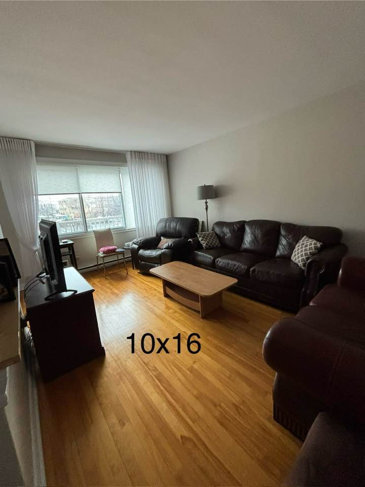 5½ Appartement A Louer 2e Etage