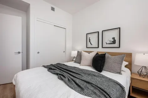 1 room apartment of 116 m² in Montreal