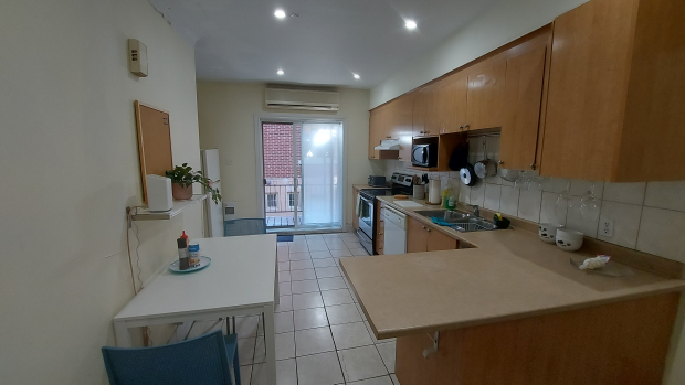 Chambre à Louer Dans Un Beau 5 1/2