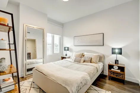 1 room apartment of 204m² in Laval (administrative region)
