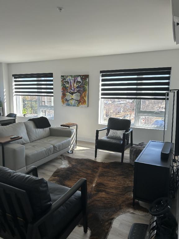 Location Condo 4 1/2 *** 2 mois GRATUITS *** TOUT INCLUS ***