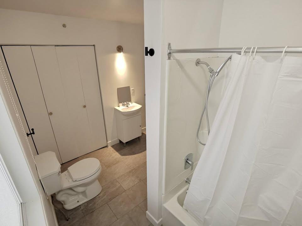CHAMBRE À LOUER