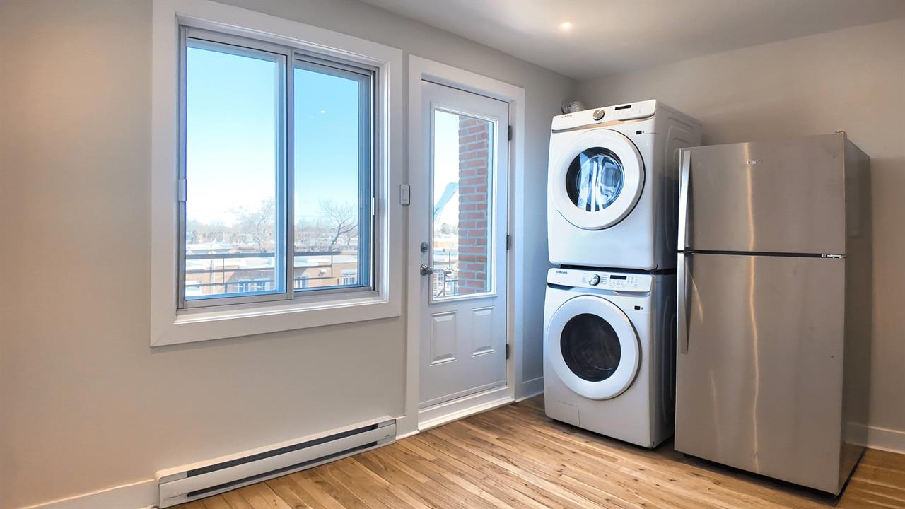 1 CH - 1 SDB - Montréal - $1,325 /mo