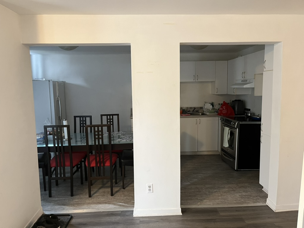 Grand 4-1/2, Triplex à Varennes, QC J3X