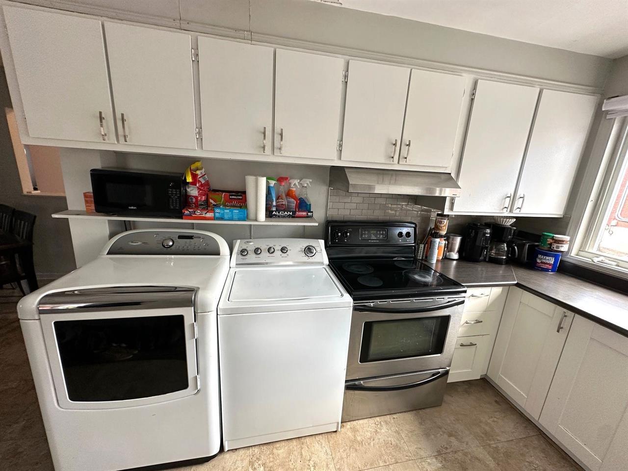 Immeuble - 847 Rue Malouin Appartement 3 Chambres Tout Inclus