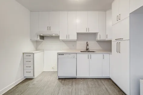 5 rooms apartment of 70 m² in Montreal