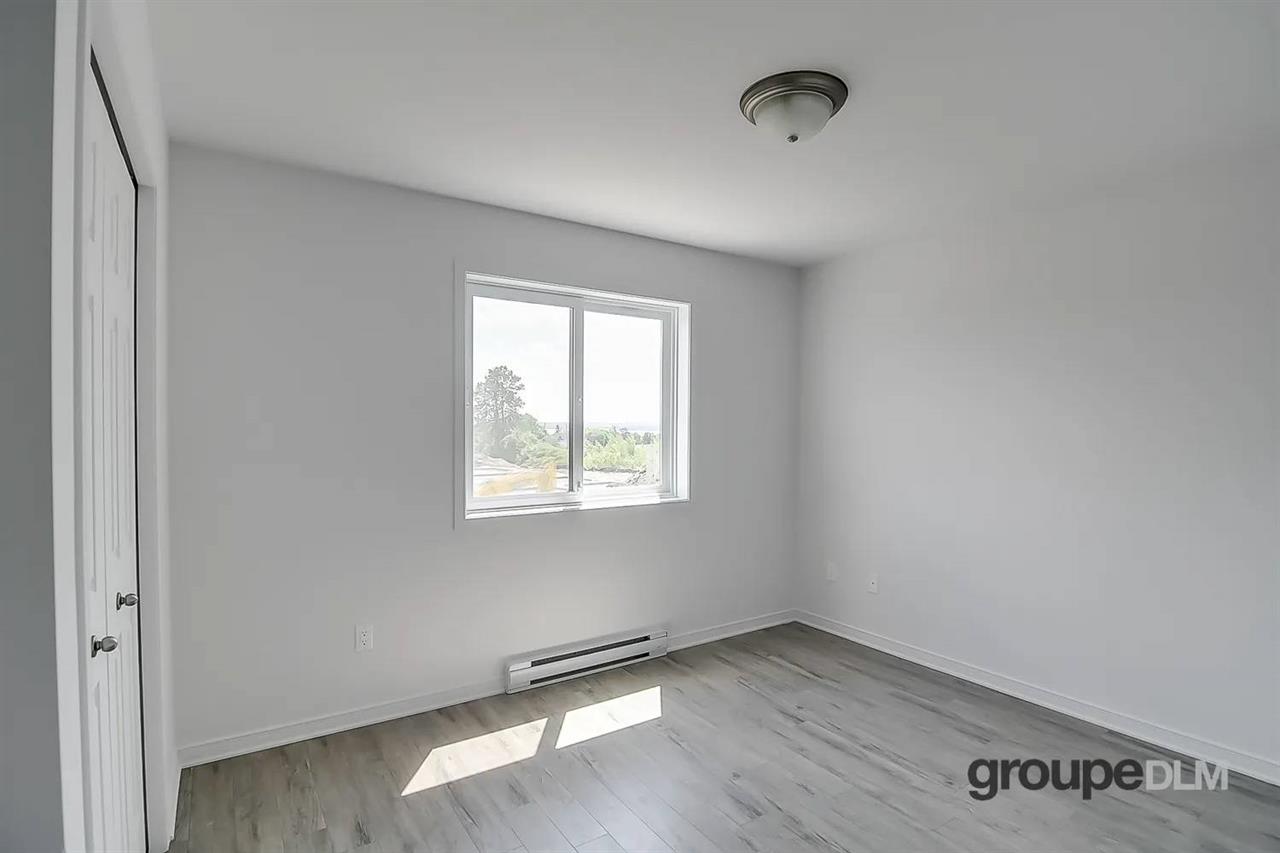 34 Rue De La Fabrique (Aylmer) Superbe Appartement 4 1/2