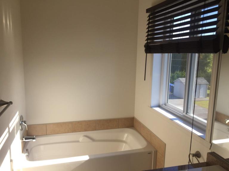 2 CH - 1 SDB - Blainville - $1,600 /mo