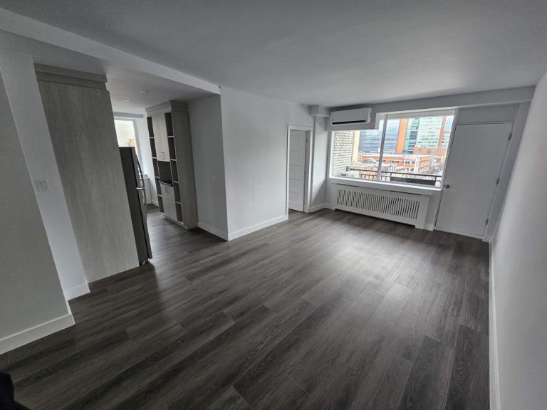 2 CH - 1 SDB - Montréal - $1,900 /mo