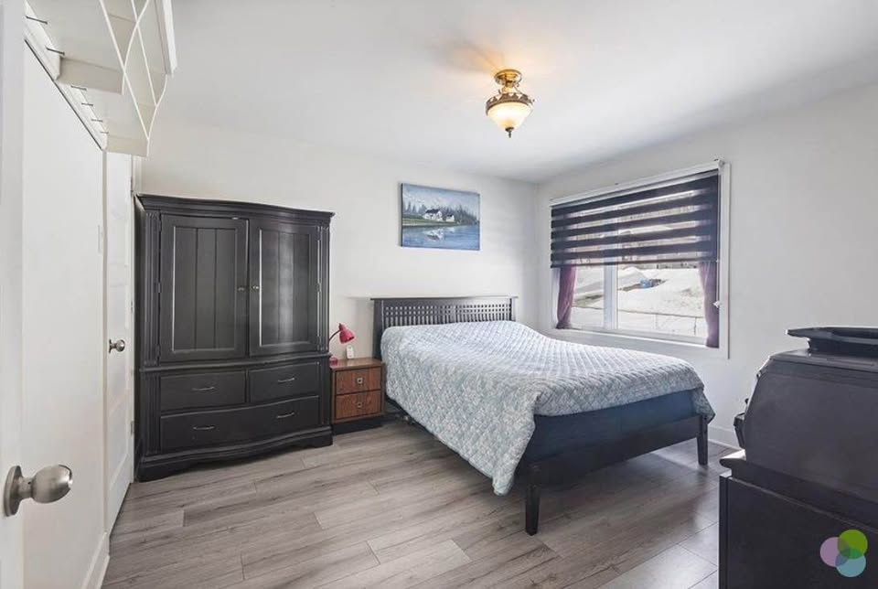 Appartement 6 1/2 à Louer