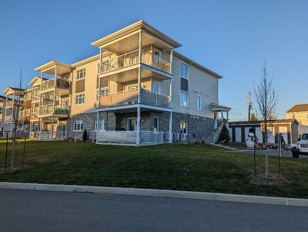 St-Hyacinthe, Logement à louer – JUIN-JUILLET (voir inclusions)