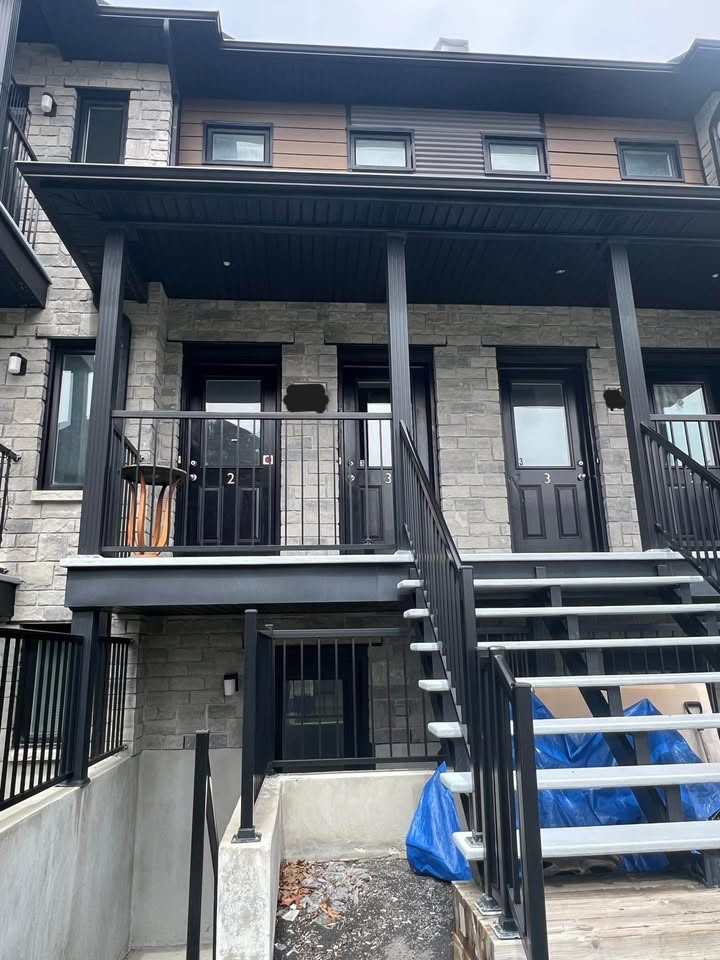 1 Bed Condo! 3 1/2 Très Bien Situé!