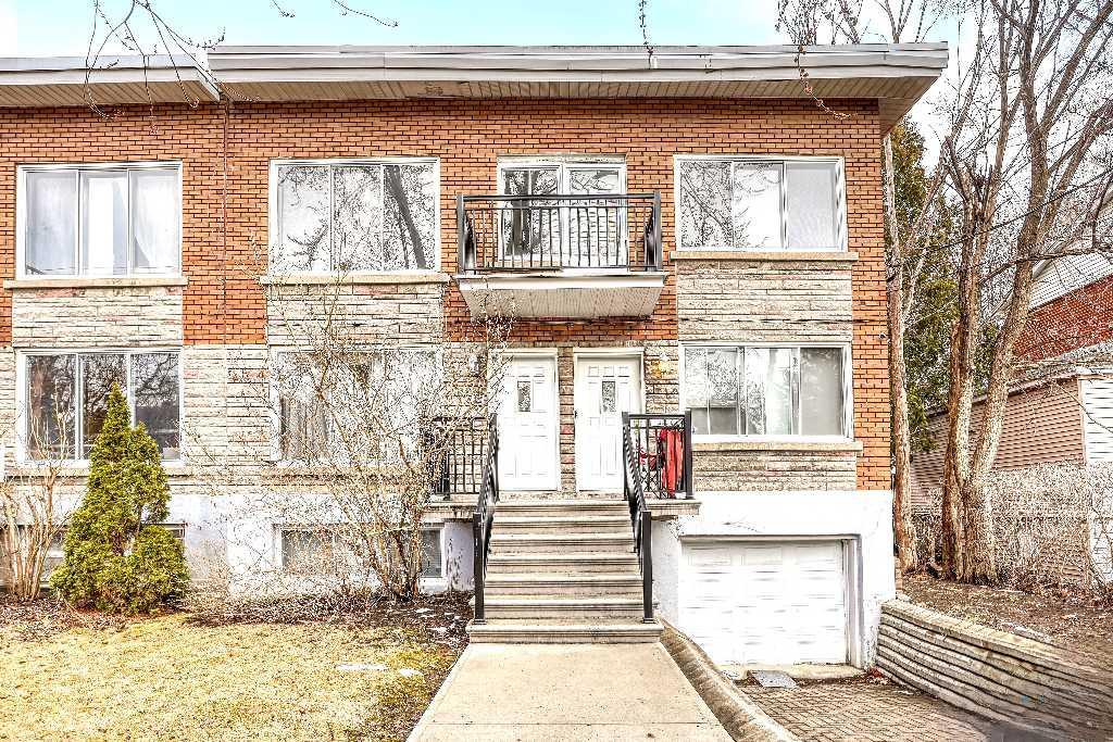 CDN | HAUT DUPLEX | 3 CHAMBRES + 1 BUREAU | RÉNOVÉ