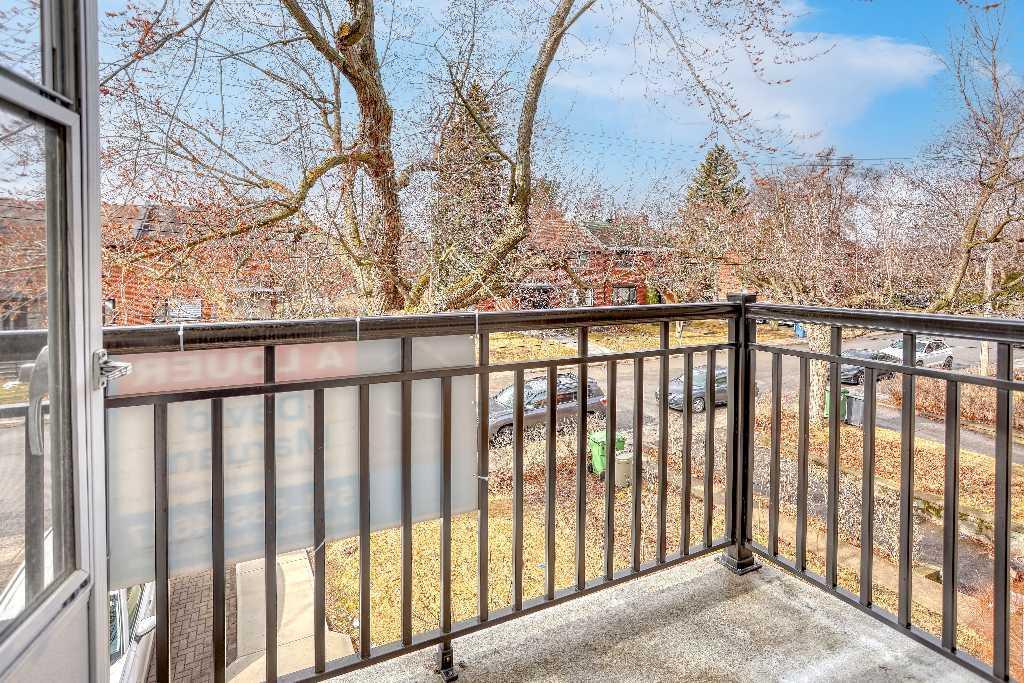 CDN | HAUT DUPLEX | 3 CHAMBRES + 1 BUREAU | RÉNOVÉ