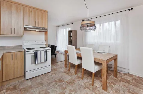 3 rooms apartment of 77 m² in Lévis