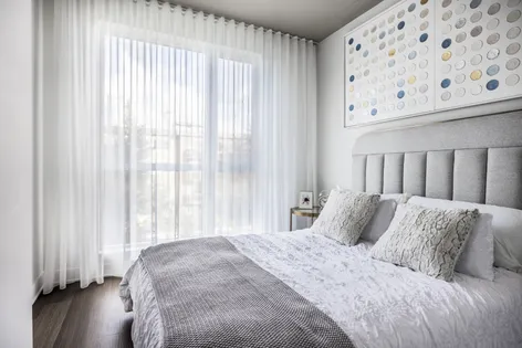 1 room apartment of 113m² in Mount Royal