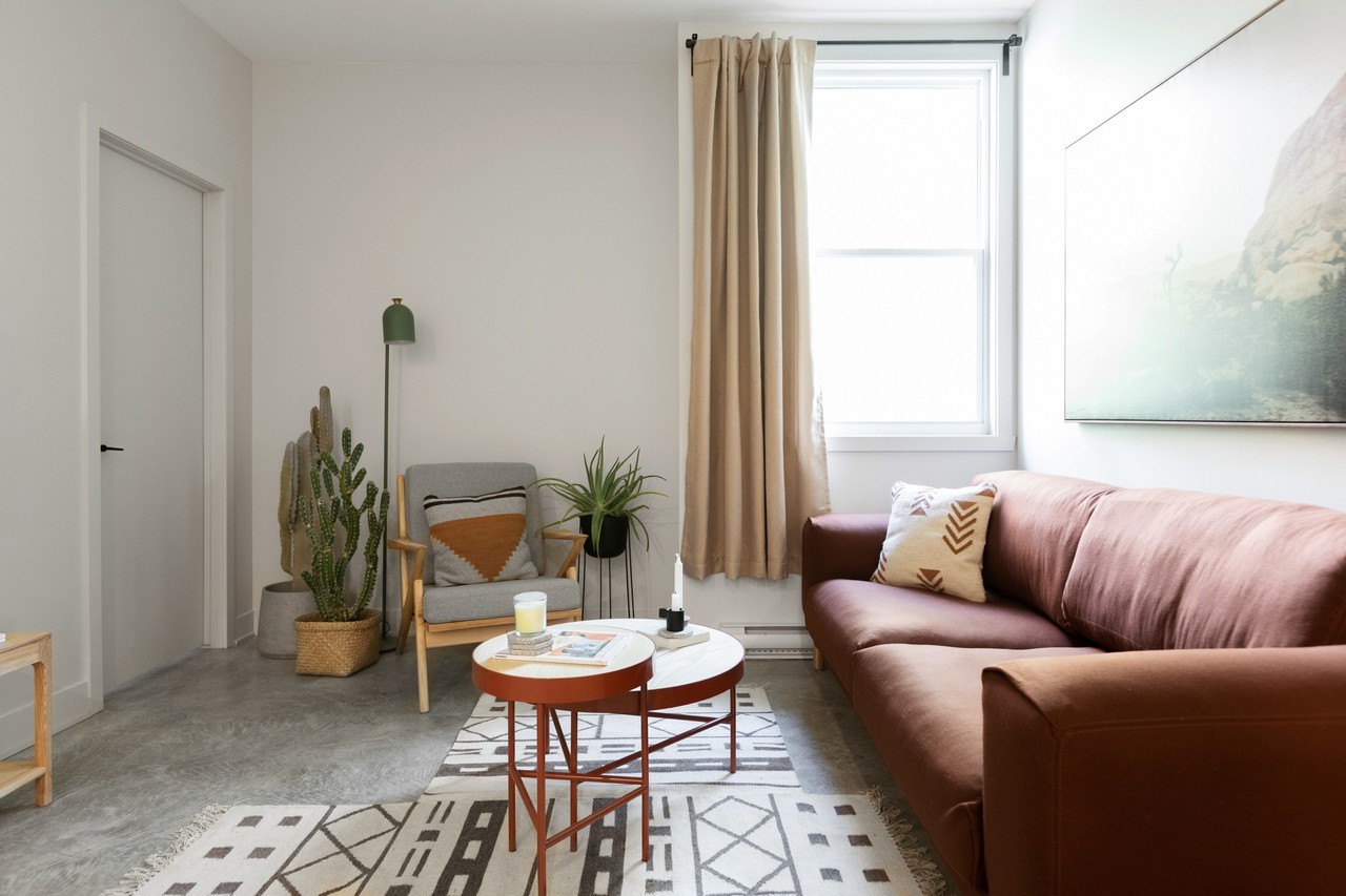 5 Bedroom - 3476 Rue Saint-Dominique, Montréal