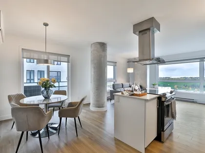 1 room apartment of 107 m² in Montreal