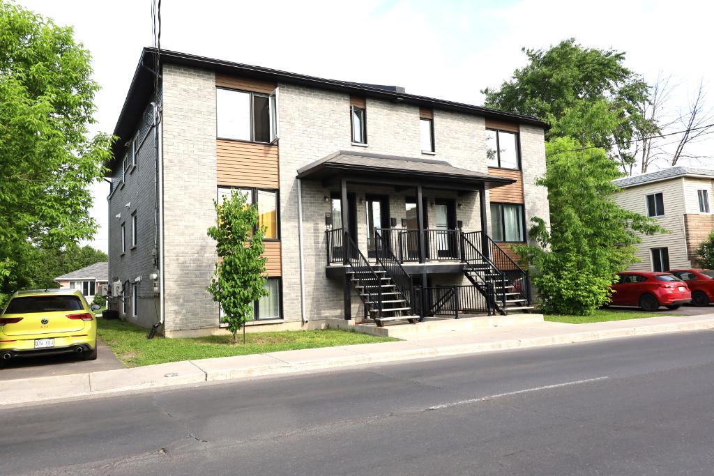 5 1/2 à louer Longueuil