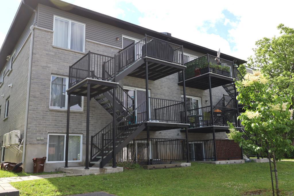 5 1/2 à louer Longueuil