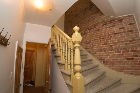 1 room apartment of 75 m² in Montreal