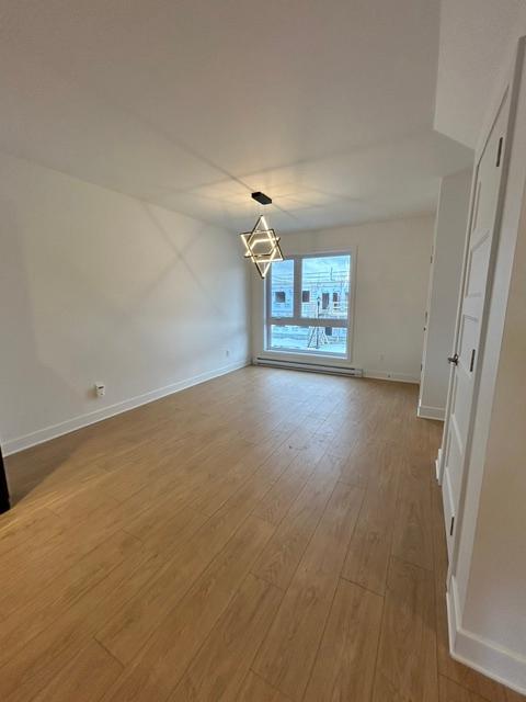 Magnifique Condo neuf 5.5 à Louer